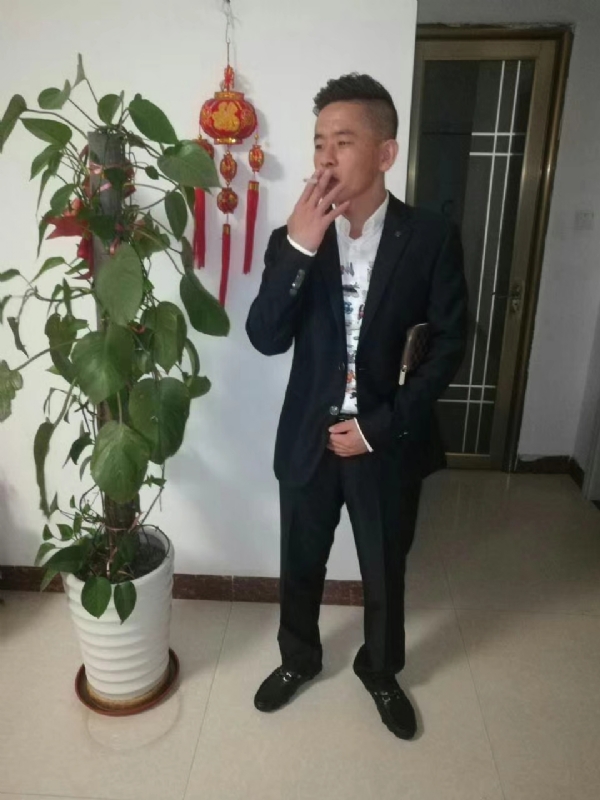 男人三十而立的第二张照片--哈尔滨相亲服务中心