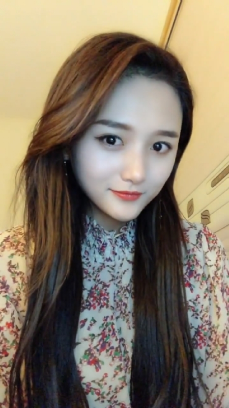 淡然一笑的第一张照片--哈尔滨相亲服务中心
