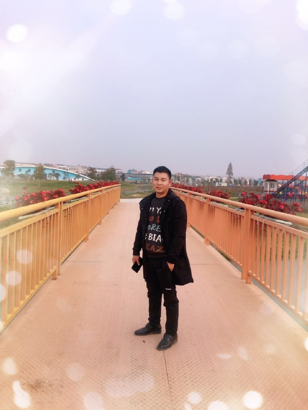 清风的第二张照片--哈尔滨相亲服务中心