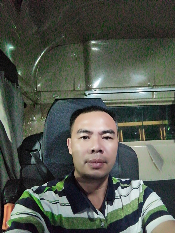 疯一般的爱恋的第一张照片--哈尔滨相亲服务中心