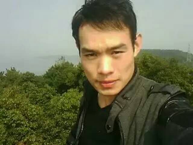 明镜的第二张照片--哈尔滨相亲服务中心