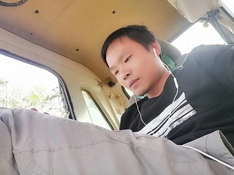 夜魇的第四张照片--哈尔滨相亲服务中心