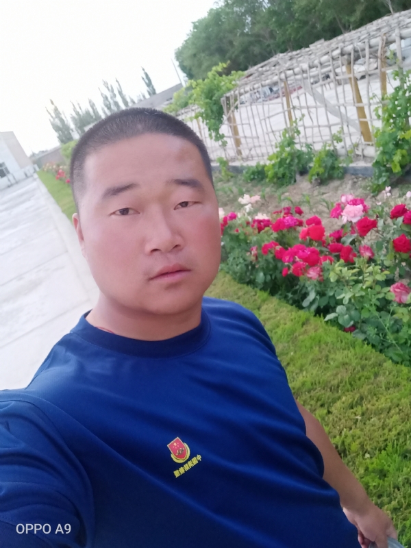 奋斗中的青春最美丽的第一张照片--哈尔滨相亲服务中心