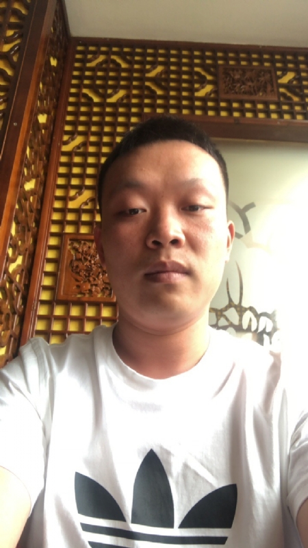 唐子龙的第一张照片--哈尔滨相亲服务中心