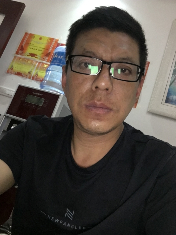 牵手的第三张照片--哈尔滨相亲服务中心