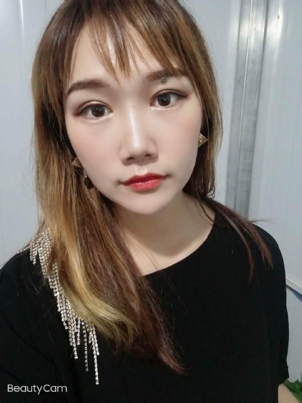 艾薇的第四张照片--哈尔滨相亲服务中心