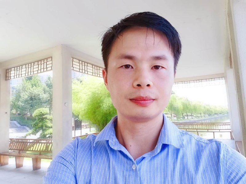 小艾同学的第一张照片--哈尔滨相亲服务中心