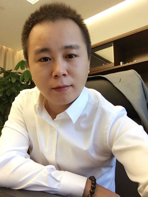天若有情的第一张照片--哈尔滨相亲服务中心