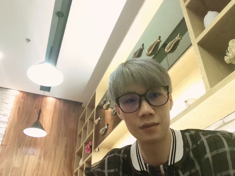 黄峰的第一张照片--哈尔滨相亲服务中心