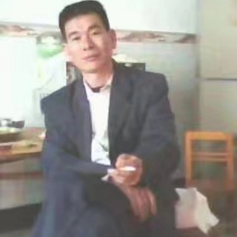 阳光照耀的第一张照片--哈尔滨相亲服务中心