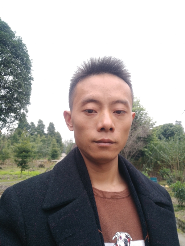 携手白头的第二张照片--哈尔滨相亲服务中心