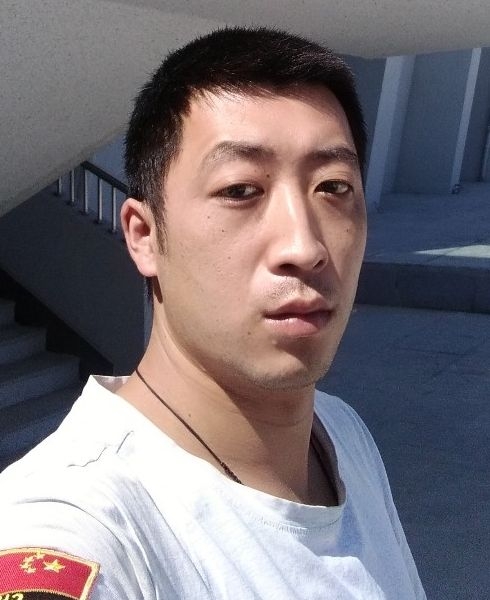 小小的第一张照片--哈尔滨相亲服务中心