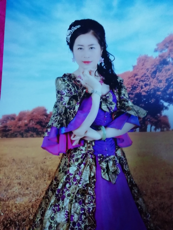 清水芙蓉的第一张照片--哈尔滨相亲服务中心