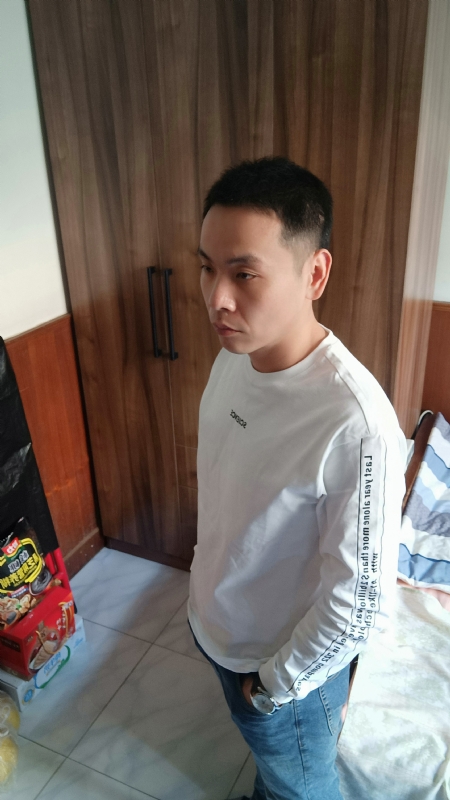 没有蜡笔的小航的第一张照片--哈尔滨相亲服务中心