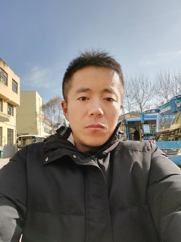 孤独的云的第一张照片--哈尔滨相亲服务中心