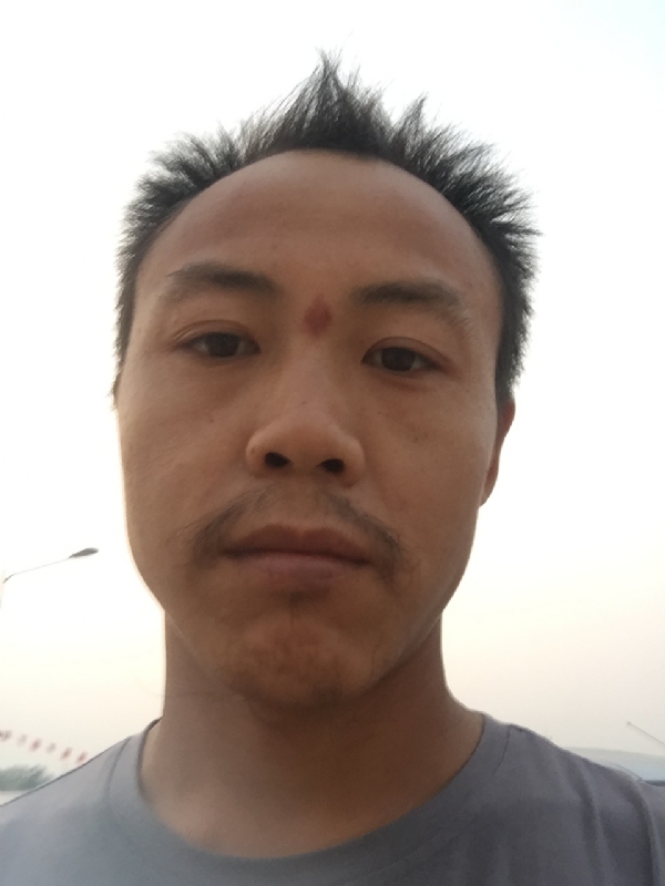 老曹的第一张照片--哈尔滨相亲服务中心