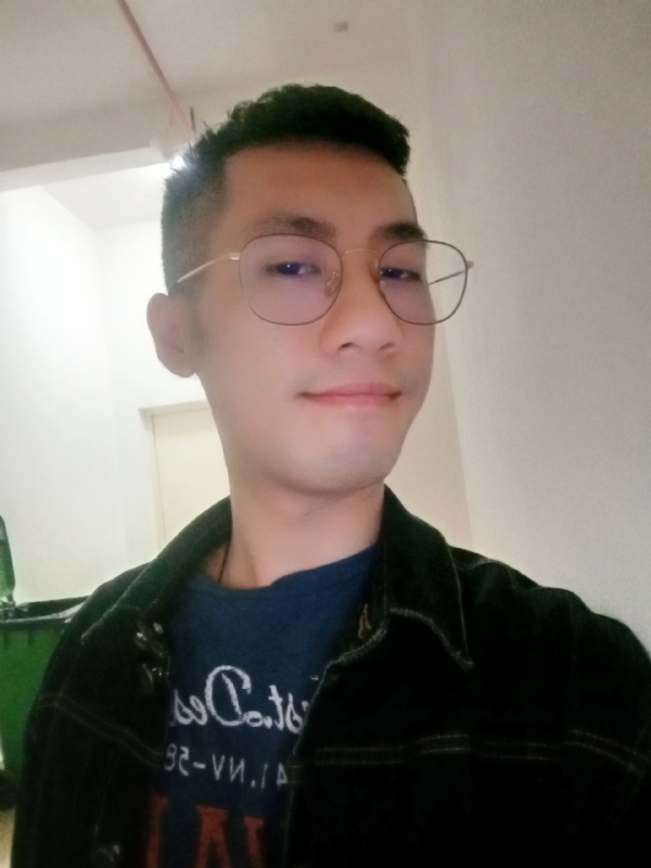 赫兹的第一张照片--哈尔滨相亲服务中心