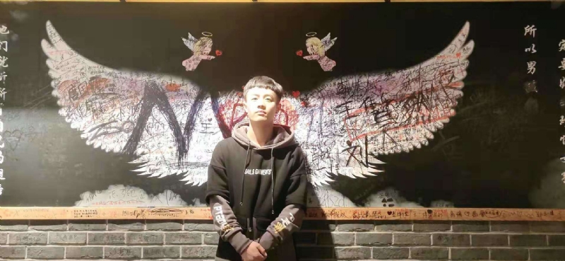 水彩画师的第一张照片--哈尔滨相亲服务中心