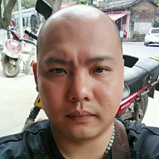 开心就好的第一张照片--哈尔滨相亲服务中心