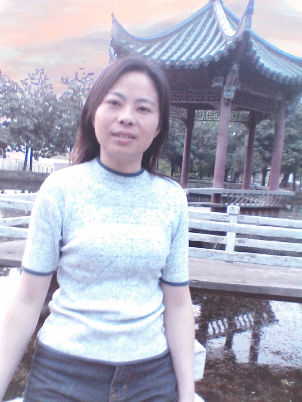 小草的第一张照片--哈尔滨相亲服务中心