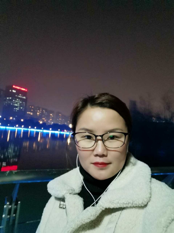 小英的第一张照片--哈尔滨相亲服务中心