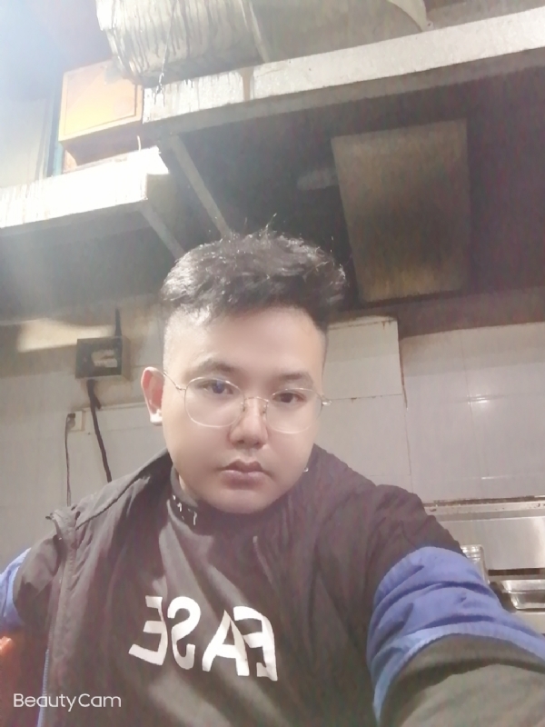 棒哥的第一张照片--哈尔滨相亲服务中心