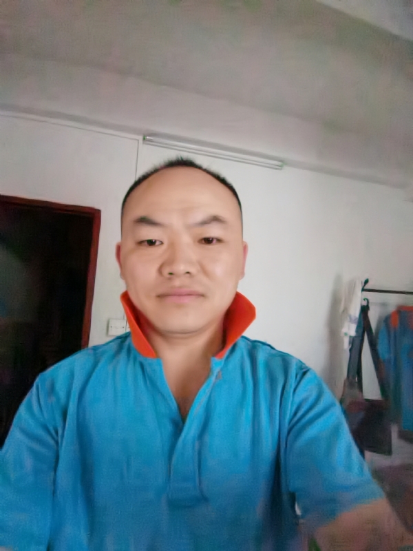 与子携老的第五张照片--哈尔滨相亲服务中心