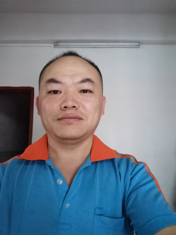 与子携老的第六张照片--哈尔滨相亲服务中心