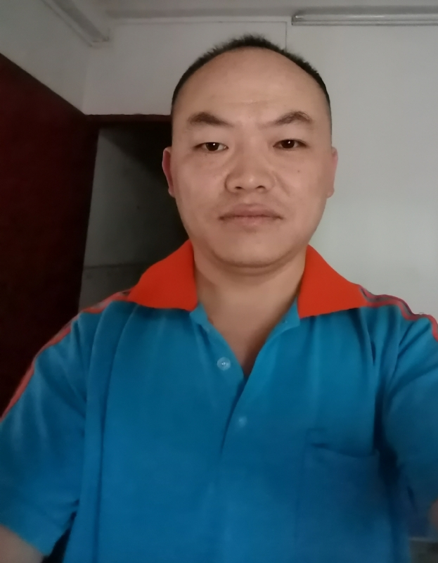与子携老的第七张照片--哈尔滨相亲服务中心