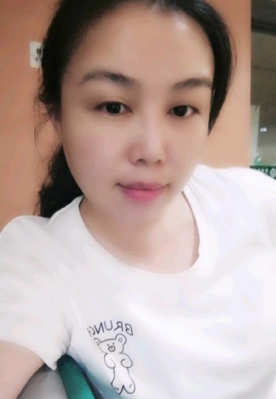 淡淡的云的第三张照片--哈尔滨相亲服务中心