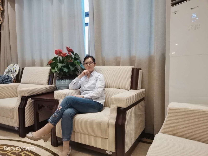 秋水伊人的第一张照片--哈尔滨相亲服务中心