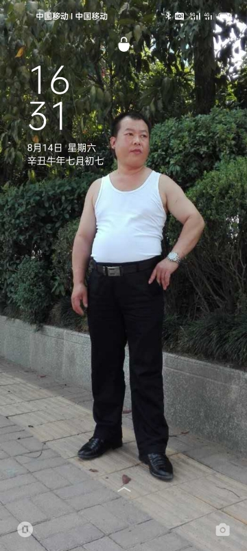不加糖的苦咖啡的第二张照片--哈尔滨相亲服务中心