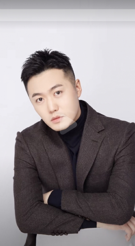 杨天枭的第一张照片--哈尔滨相亲服务中心