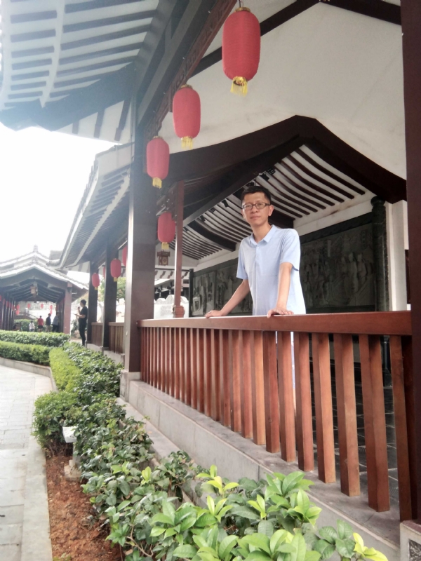 lijian的第一张照片--哈尔滨相亲服务中心