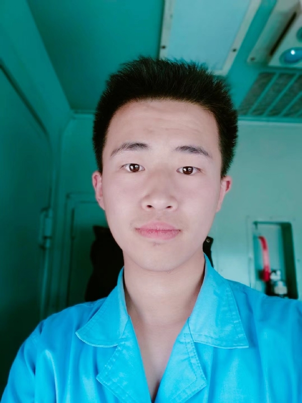 生而为人的第一张照片--哈尔滨相亲服务中心