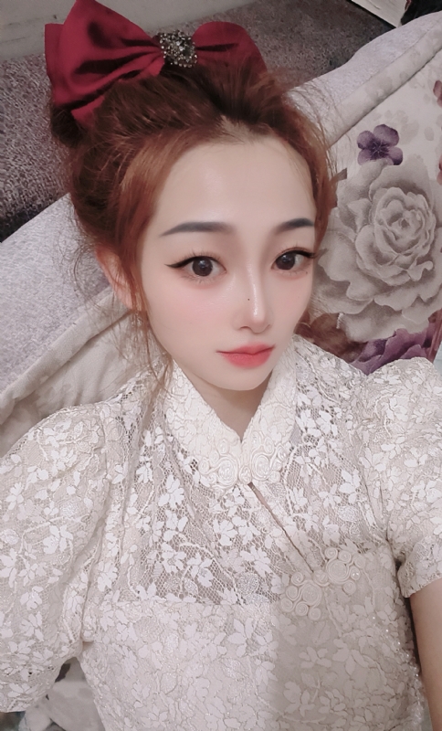 有缘千里来相会的第一张照片--哈尔滨相亲服务中心