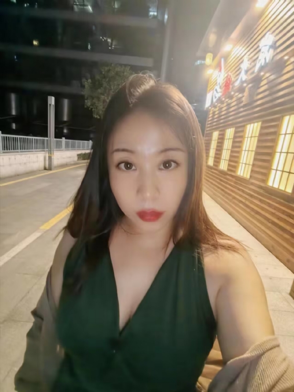 叶子青青的第三张照片--哈尔滨相亲服务中心