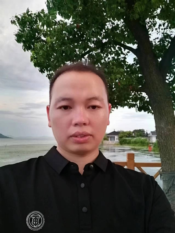 一起说晚安的第一张照片--哈尔滨相亲服务中心
