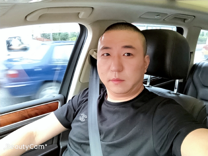 路人甲的第一张照片--哈尔滨相亲服务中心