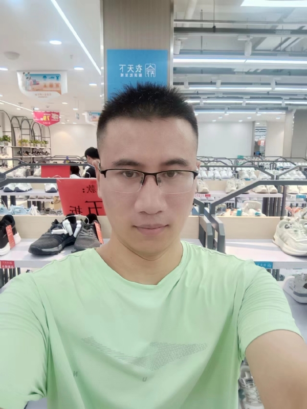 KKK960011的第一张照片--哈尔滨相亲服务中心