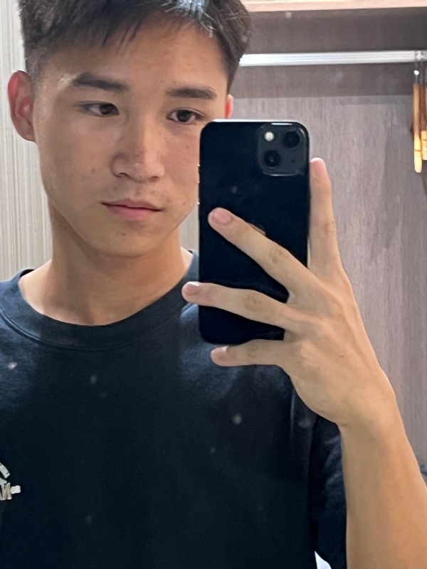 画家的第一张照片--哈尔滨相亲服务中心
