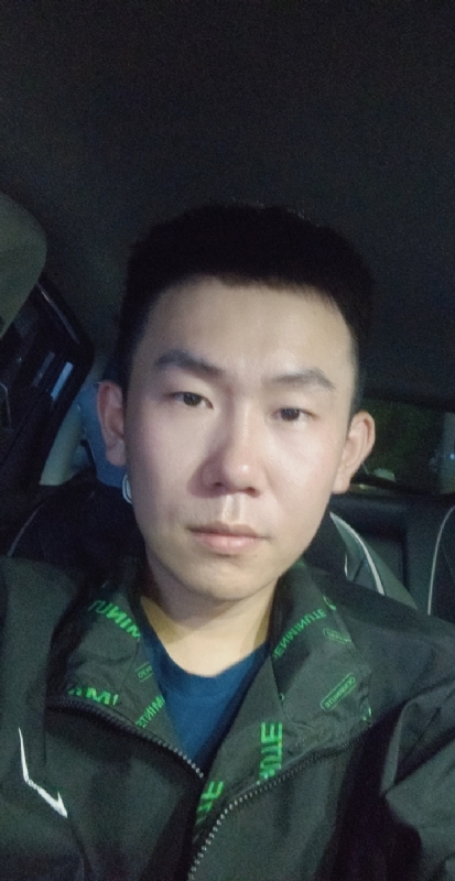 想结婚的小李的第一张照片--哈尔滨相亲服务中心