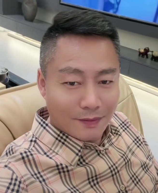 李*军的第三张照片--哈尔滨相亲服务中心