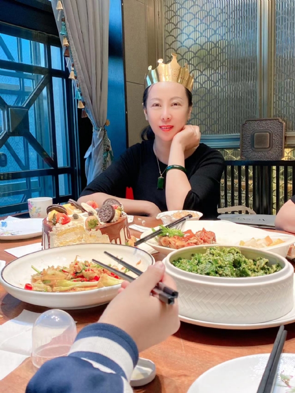 红红的第二张照片--哈尔滨相亲服务中心
