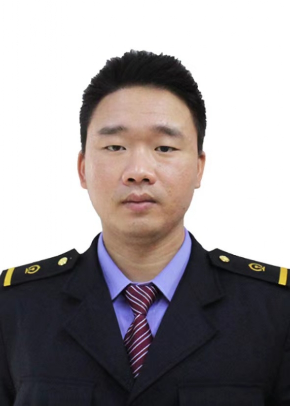 平淡是真的第一张照片--哈尔滨相亲服务中心
