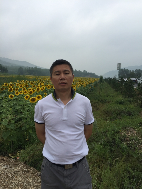 爱拼才会赢的大叔的第三张照片--哈尔滨相亲服务中心