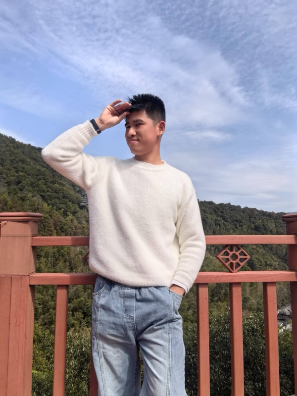 颜SEME的第一张照片--哈尔滨相亲服务中心