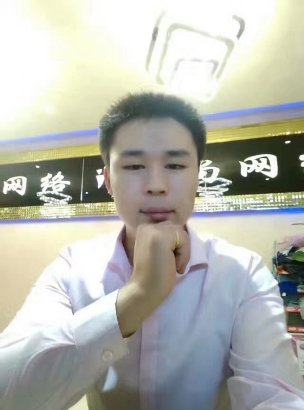 沉默寡言的第一张照片--哈尔滨相亲服务中心