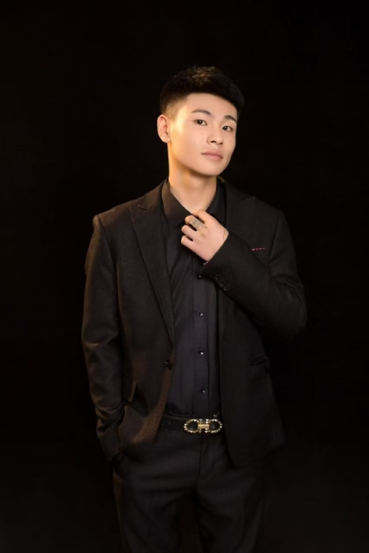 刘小船的第一张照片--哈尔滨相亲服务中心