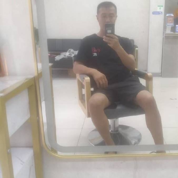 闫杰的第一张照片--哈尔滨相亲服务中心